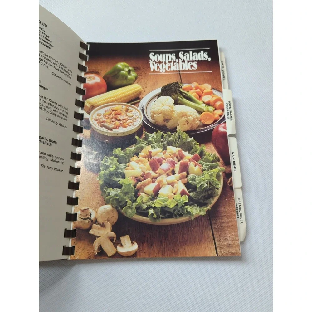 Jubilee Tabernacle First United Pentacostal Church Cookbook 1986 Dorcas Sisters‎